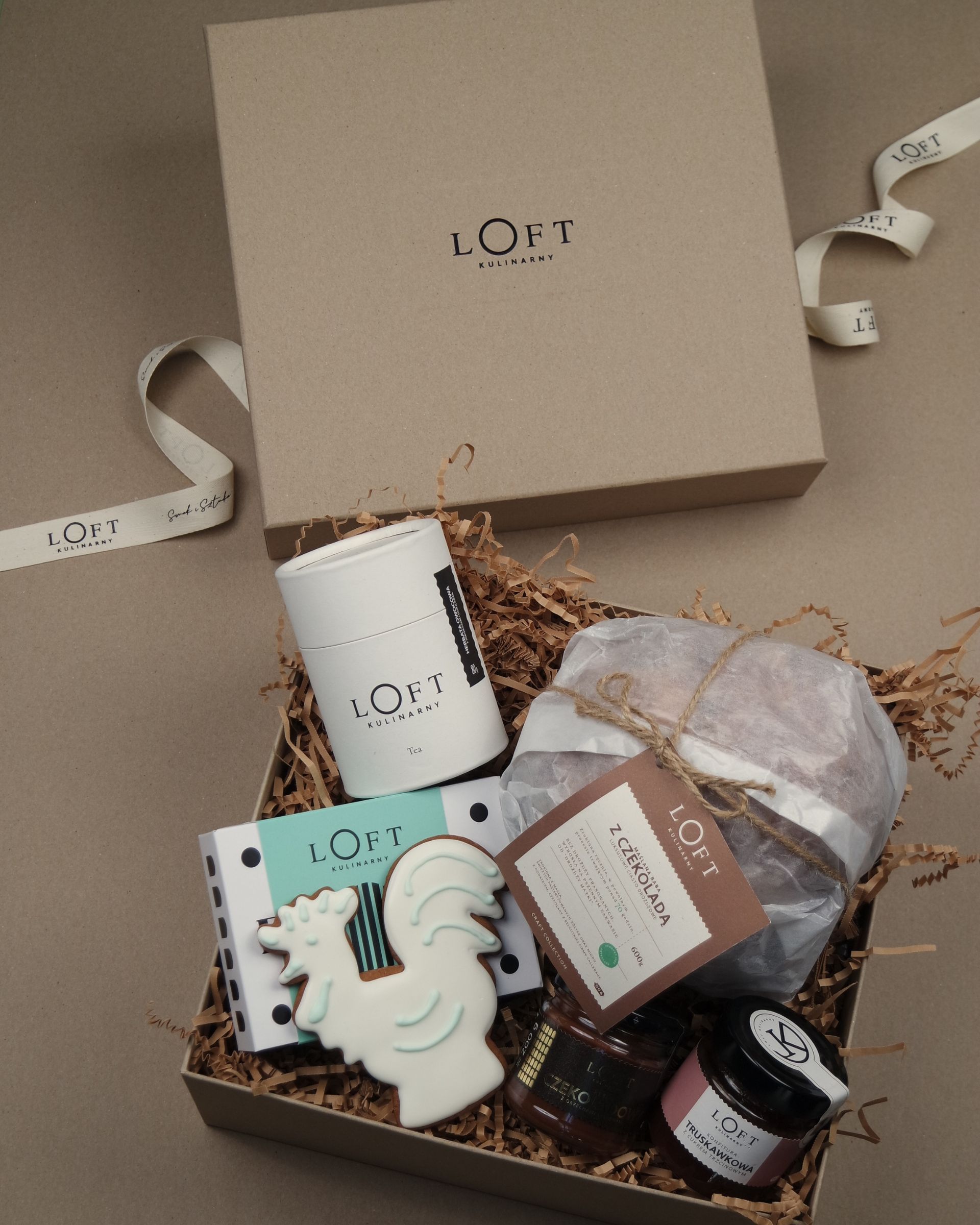 Rzemieslniczy-zestaw-wielkanocny-z-baba-maslana-i-herbata-Loft-Kulinarny Baba Maślana z Pomarańczami