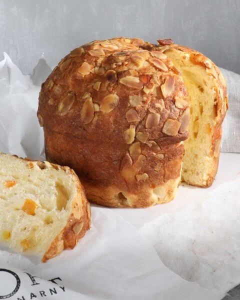 Baba maślana z pomarańczami 600 g Loft Kulinarny – ciasto drożdżowe z pomarańczą i migdałami