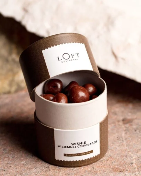 wisnie-w-ciemnejczekoladzie-loft-kulinarny.jpg