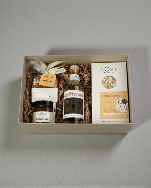 Gift No 19 – nalewka z bzu i słodkości | Loft Kulinarny