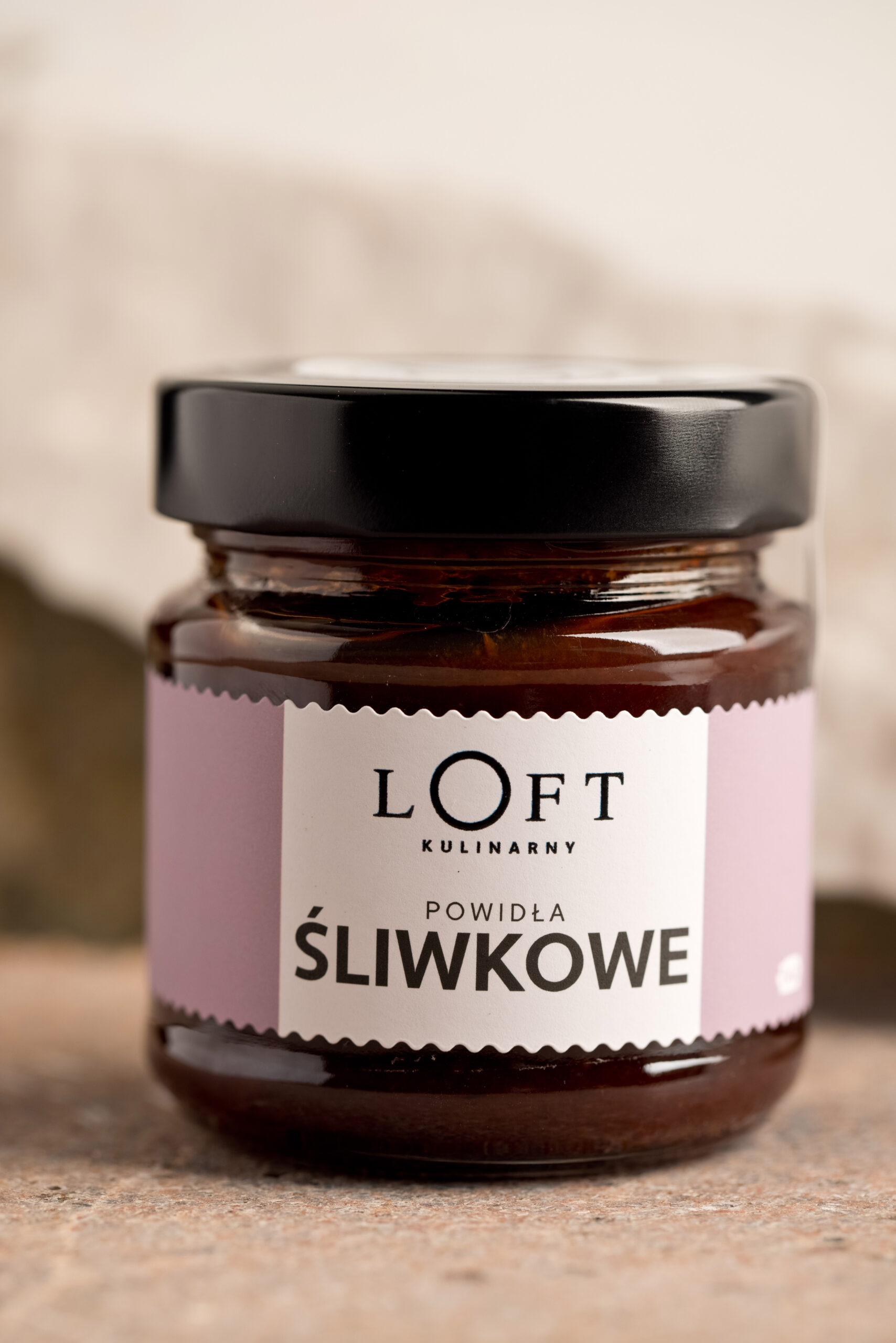 Ciastka kakaowe korzenne w opakowaniu